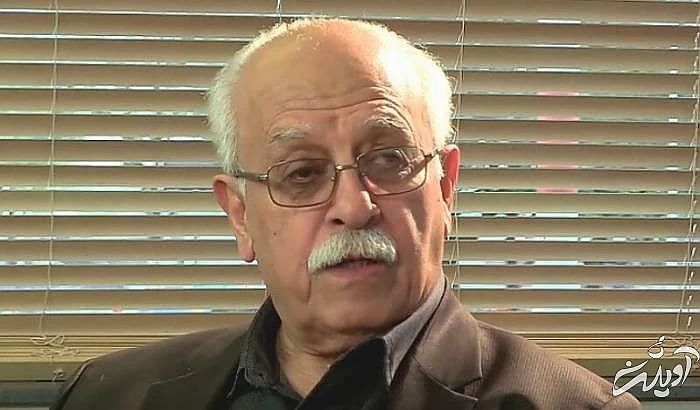 داریوش آشوری نویسنده ایرانی متولد 11 مرداد است داریوش آشوری